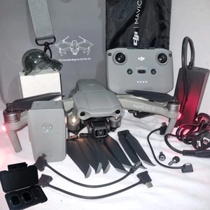 DJI Mavic Air 2 + 8 Props, 1 Battery, 3 ND Filters, Charger, 3 Phone Cables,Case - Picture 1 of 24