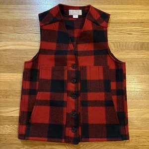 CC Filson Vest Mackinaw 100% Virgin Wool Buffalo Plaid USA Made Mint Condition  - Picture 1 of 8