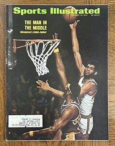 Sports Illustrated February 19 1973 Abdul Jabbar Milwaukee Bucks Bobby Knight