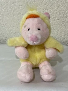 De colección Disney Store Lechón Juguete de Peluche Bebé Pollito Disfraz Conjunto Animal de Peluche - Imagen 1 de 17