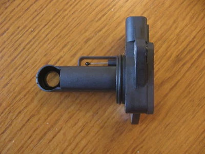 NEW MAF1004 A1326002001004 1580777 Mass Air Flow Sensor Lexus Mazda Toyota Scion - Image 1 of 4