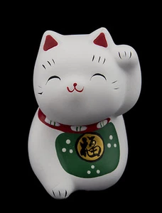 Maneki-Neko Figurine Japanese Bobtail Cat White Maneki Neko Collection # 371 - Picture 1 of 3