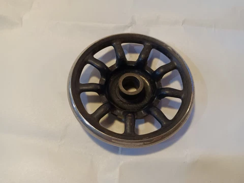 1913 Singer 66 Sewing Machine 9 Spoke Hand Balance Wheel G3225098 Cover