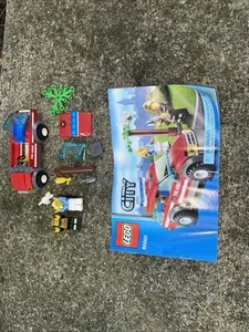 LEGO CITY: Fire Chief Car (60001) Complete Set With Manual And Figures - Picture 1 of 10