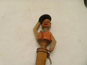 VINTAGE HAND CARVED & HAND PAINTED OLD WINO BOTTLE CORK STOPPER 5.5 INCH - Bild 1 von 4