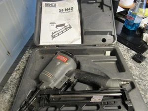 Clavadora con acabado calibre 15 Senco SFN40 con estuche - Imagen 1 de 10