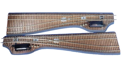 Juego de pistas de interruptor de control remoto Tru-Scale HO con cama de madera y rieles NiSi 16+" Foto 1 de 4