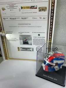 Antonio Giovinazzi Signed Alfa Romeo 2019 Scale 1/5 + COA - Imagen 1 de 9