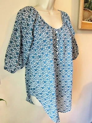 NWOT Roberta Roller Rabbit Teal & White Roll Sleeve Top Tunic Sz Med - Image 1 of 4