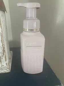 Wildberry & Ube Bath & Body Works Gentle & Clean Foaming Hand Soap 8.75 oz - Picture 1 of 3