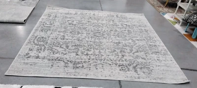 Alfombra mancha trasera cuadrada plateada 8' x 8', precio reducido 1172751821 MAD603G-8SQ Foto 1 de 4