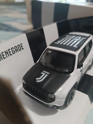Jeep Renegade 1/43 Juventus  - Immagine 1 di 4
