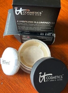 IT Cosmetics Airbrush Illuminizer Poreless Finish HD Loose Powder 6.8g BNIB - Picture 1 of 9