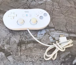 Nintendo Wii Classic Pro Controller RVL-005(-02) Offiziell OEM Weiß - Bild 1 von 3