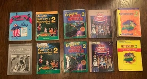 ABeka 2nd grade 10 pc Lot-Teacher Edition, Science, History, Health, Math, Bible - Picture 1 of 11