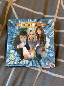 Doctor Who 12 DVDs (The Sun Exclusive) - Picture 1 of 2