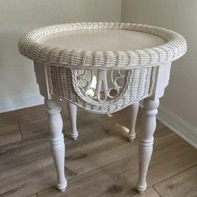 Vtg Round Wicker Wood Accent Side Table/Plant Stand  Boho Chic Coastal 23”Hx21”W - Image 1 of 4