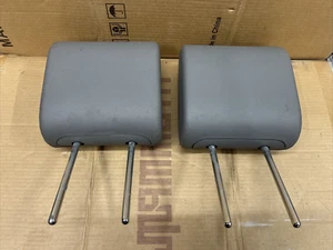 Reposacabezas de asiento trasero gris 2 puertas Jeep JK Wrangler OEM 2007 2008 2009 2010 OIIIIIO - Imagen 1 de 17
