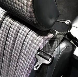 Gurthalter Gurtführung Mercedes SL SLC W107 107 für Sicherheitsgurt Originalform - Picture 1 of 5