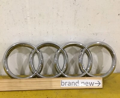 (nuevo) 2013-2022 Audi A5 S5 Quattro parrilla delantera insignia logotipo 8F0-853-742-2ZZ OEM Foto 1 de 4