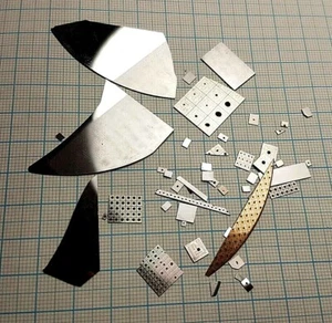 Jewelry Decor Si Mono Silicon Art Wafer Clear and with IC Microchip Pattern 750g - Imagen 1 de 12