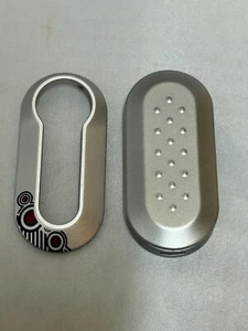 GENUINA FIAT 500 GRANDE PUNTO REPUESTO LLAVE CUBIERTA CÍRCULOS PLATEADOS NUEVO RARO - Imagen 1 de 1