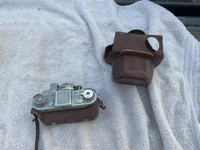 Kodak 35mm Film Camera Antique: Vintage - Image 1 of 2