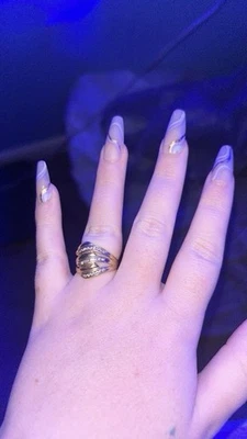 14KT YELLOW GOLD ROUND BAGUETTE 3/8CT DIAMOND BAND SZ 6.25 - Image 1 of 2