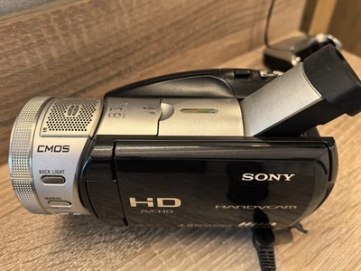 Sony HDR-SR1 30GB Camcorder - Bild 1 von 4