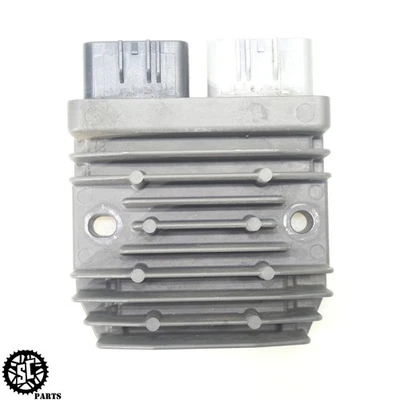 13-16 TRIUMPH STREET TRIPLE 675 ВЫПРЯМИТЕЛЬ РЕГУЛЯТОР НАПРЯЖЕНИЯ - Изображение 1 из 4