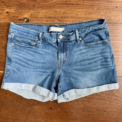 Rare- Levi’s Blank Tab Denim Blue Women's Shorts. Size 30 - Image 1 of 4