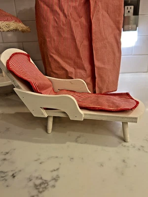 Vintage Barbie patio furniture set/Gazebo, Lounge Chair and Table - Image 1 of 4