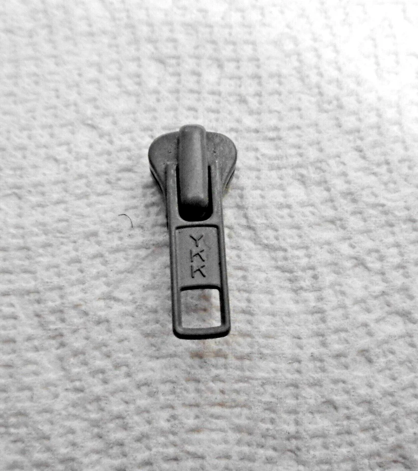 One Gray #5V YKK slider for Vislon (molded plastic) zipper - Image 1 of 3