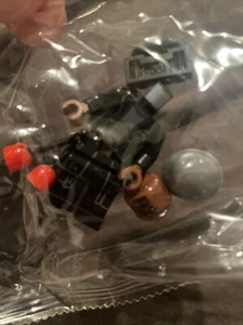 LEGO Marvel Superheroes Nick Fury Minifigure con Cappuccio sh758 Autentico 76196 NUOVO!!! - Foto 1 di 1