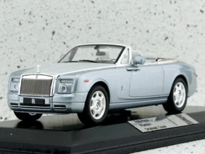 ROLLS ROYCE Phantom Drophead Coupe - 2009 - grigio chiaro/argento - IXO 1:43 - Foto 1 di 2