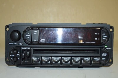 01-05 Chrysler Sebring Dodge Stratus 4 discos reproductor de CD de fábrica OEM radio MR459823 Foto 1 de 4