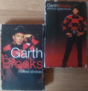 2 x 1990s GARTH BROOKS UK SINGLES: STANDING OUTSIDE THE FIRE & THE RED STROKES - Picture 1 of 3
