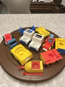 Vintage Fisher Price Little People Autos (10) - Bild 1 von 13