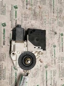 8P4959802D MOTOR ELEVALUNAS TRASERO DERECHO / 0130822263 / 913542 PARA AUDI A3 - Imagen 1 de 7