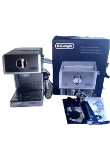 DeLonghi ECP3630 Macchina da espresso manuale Macchina per cappuccino - Argento - Foto 1 di 5
