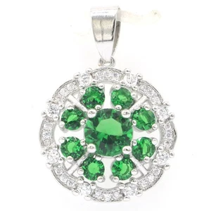 Prevent Allergy Green Emerald White CZ Infinity Anniversary Silver Pendant - Bild 1 von 2