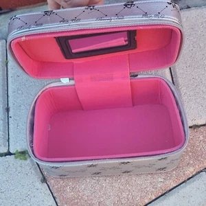 BEVERLY HILLS POLO CLUB KOSMETIKTASCHE SILBER/ROSA MIT SPIEGEL - Bild 1 von 5