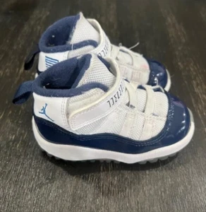 Nike Niños Air Jordan 11 Blanco Zapatos de Baloncesto Tenis 378040-123 Talla 5C - Imagen 1 de 5