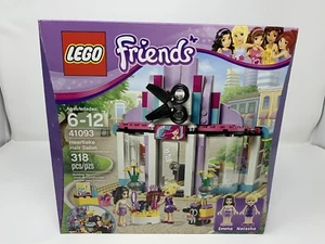 LEGO FRIENDS 41093 HEARTLAKE FRISEURSALON 2 Minifiguren 100% vollständig (V9) - Bild 1 von 3