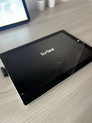 Microsoft Surface 3  Model 1645 x7-Z8700 2GB RAM 32GB Win 10 Read Description - Immagine 1 di 4