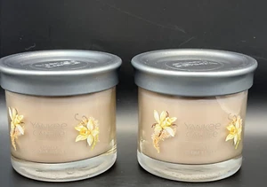 Set of 2 Small Candles Vanilla Creme Brulee - Yankee Candle 4.3 oz each - Picture 1 of 6