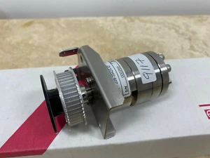 INYECTOR AUTOMÁTICO SHIMADZU SIL-10ADVP P/N 228-39425-92 #9117 - Imagen 1 de 3