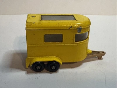 Matchbox Lesney No. 43 Yellow Pony Trailer Made in England - Image 1 of 4
