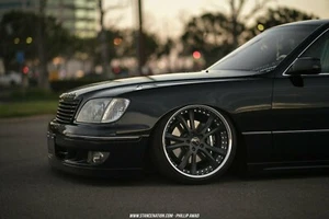 Lexus LS400 UCF20 JDM original fender markers/lights, LS430/LS460/LS600h - Picture 1 of 5