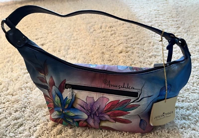 Bolso de Mano Anuschka Cuero Pintado a Mano - Nuevo Con Etiquetas - Flores Púrpura y Azul Foto 1 de 4